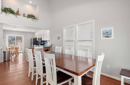 Nags Head House | Time Out: Oceanside, Beach Club Access