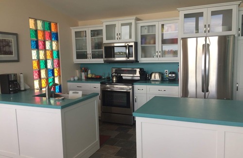 Oyster Bed House | Time to relax, kick back and enjoy!