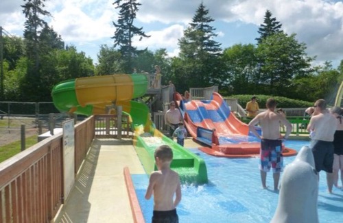 Oyster Bed House | Time to relax, kick back and enjoy!