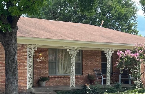 Richardson House | Time to Relax nCharming 3-bedroom home in a quiet Richardson neighborhood.