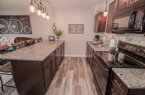 Canyon Lake Condo | "Time Traveling" with Sunset Views over the Lake