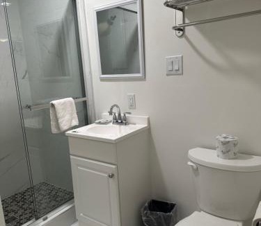 Pembroke Hotel | Time Travellers Motel
