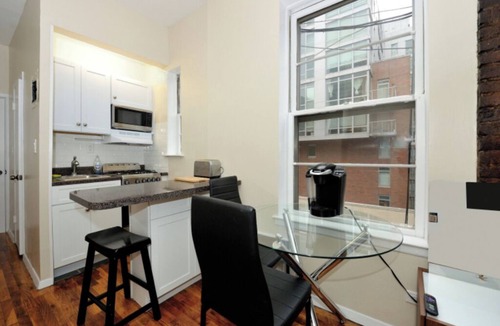 Kips Bay Apartment | Timeless 1BR Apartment in Murray Hill!