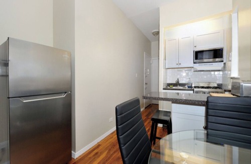 Kips Bay Apartment | Timeless 1BR Apartment in Murray Hill!