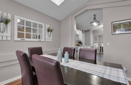 Richmond Hill House | Timeless Charm at The Richmond Hearth