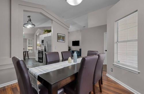 Richmond Hill House | Timeless Charm at The Richmond Hearth