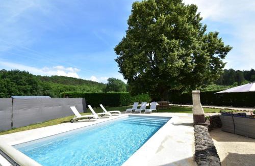 Saint-Leon-sur-Vezere House | Timeless Charm in Périgord
