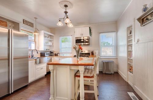 Fetters Hot Springs-Agua Caliente House | Timeless Charm, Modern Comfort close to everything