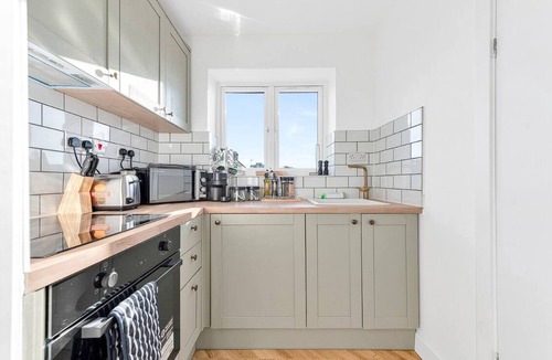 Rye Apartment | Timeless Comfort: 1-Bed Gem with Deluxe Kitchen