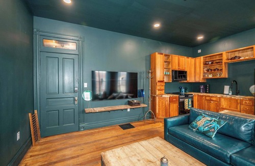 Blanchester Apartment | Timeless on Main 2 For 2
