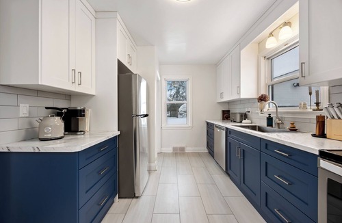 Sarnia House | Timeless Retreat
