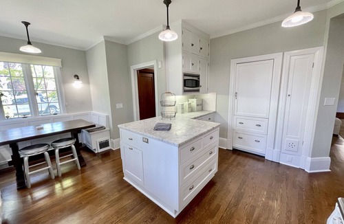 San Jose House | Timeless Tudor With Game Rooms & Hot Tub!