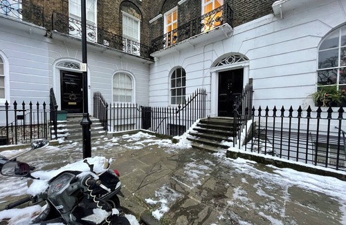 Finsbury Apartment | Timelessly Luxurious 1BD Flat, Clerkenwell