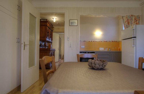 Peronnas House | Timendel - Peronnas - Gîte