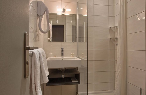 Republique–Point-du-Jour Hotel | Timhotel Boulogne Rives de Seine
