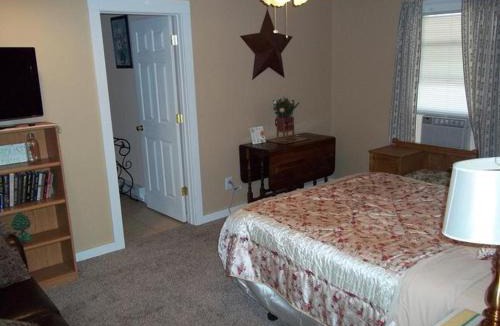 Walden Bed & Breakfast | Tin Brook Bed & Breakfast