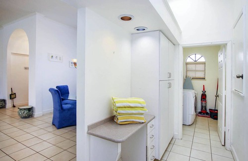 Beachview Country Club Estates House | Tin Cup - Beachview Estates home with pool on golf course