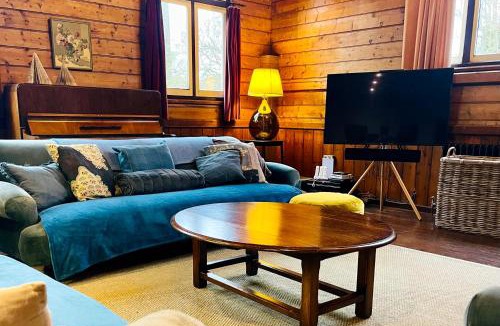 Chale House | Tin tabernacle perfect for group getaways