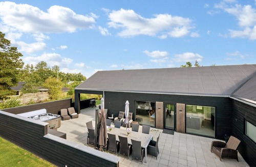 Skjern House | "Tinella" - 250m to the fjord by Interhome