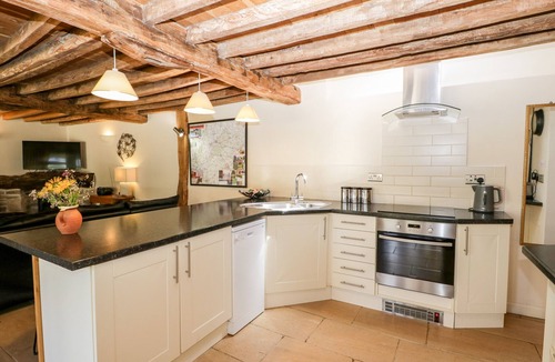 Nympsfield Cottage | Tinkley Cottage