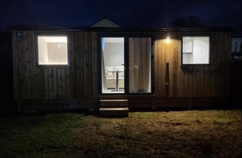 Offemont Cabin | Tinny House