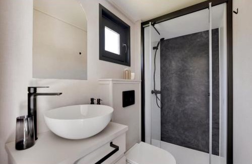 Offemont Cabin | Tinny House