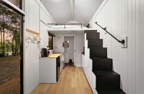 East Seaham House | Tintenbar Riverfront Farmstay by Tiny Away