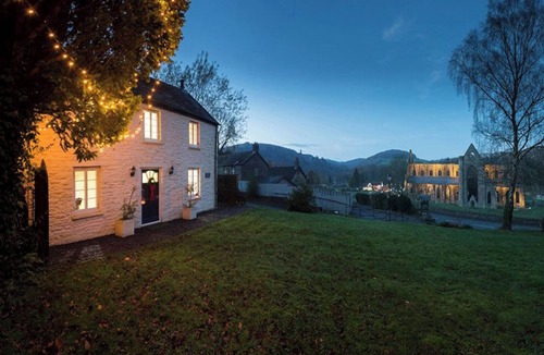 Tintern Cottage | Tintern Abbey Cottage