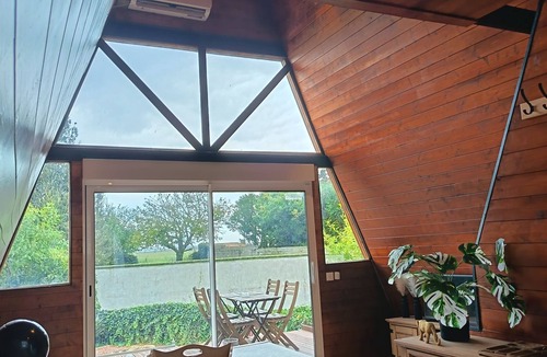 Ozoir-le-Breuil Cottage | Tiny Balneo