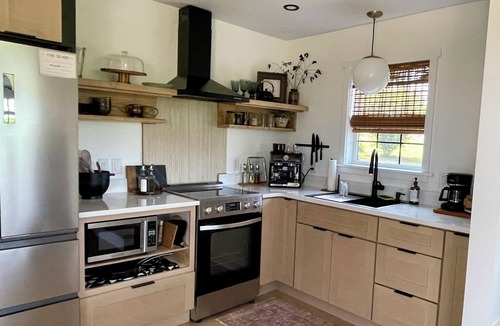 Danville House | Tiny barn dominium near Danville with AC, fireplace, soaking tub, near Knobels