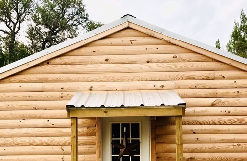 Glen Rose Cabin | Tiny Cabin near Fossil Rim
