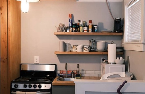 Phinney Ridge House | Tiny Cute Loft Home Close to Green Lake