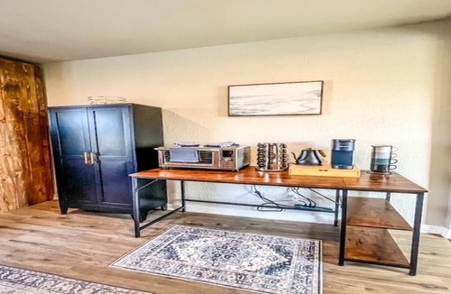 Harrison Cabin | Tiny Excursion Cabin 1 - Superior Snug