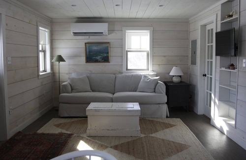 Thomaston House | ✨Tiny Home - 5 min to Rockland Harbor