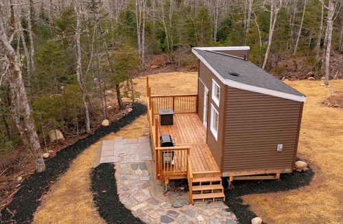 Chester Ski Chalet | Tiny home in Chester Nova Scotia. Hosted by Dordean Suites