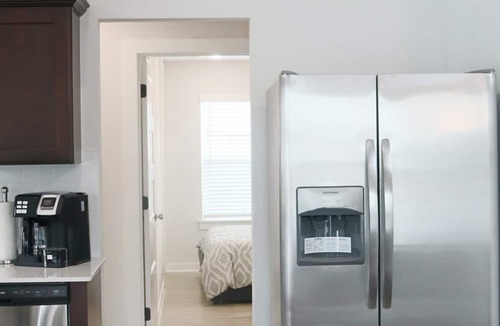 Centerton House | Tiny Home near MTB Trails, Wal-Mart HQ, Sleeps 6