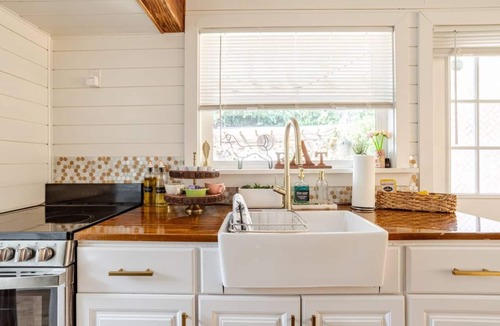 Licton Springs Cottage | Tiny home 🏡 Northgate- 15min to downtown