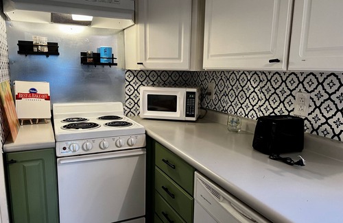 Hattiesburg House | Tiny Home Oasis in the Hub City