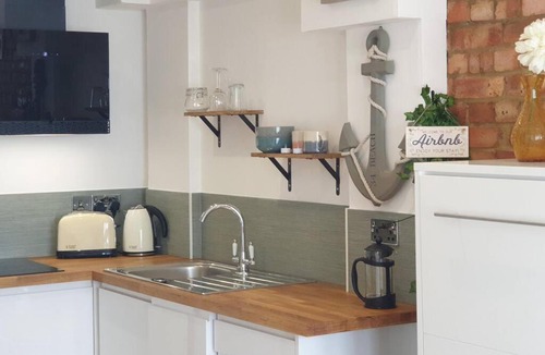 Southwick Apartment | Tiny Home Seaside Cabin Bijou Apartment Southwick