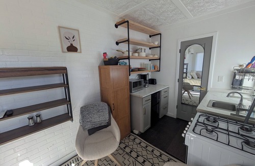 Magdalena Cabin | Tiny home Unit B in the center of Magdalena!