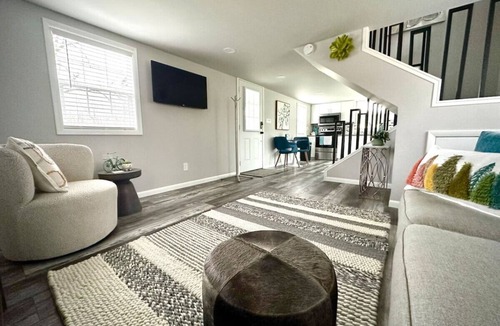 Peru Apartment | Tiny home w/mighty personality!