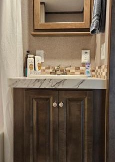 Phenix City Ski Chalet | Tiny home with hammock loft BBQ and yard