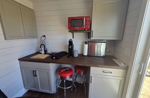 Pikeville House | Tiny Home with Rooftop Deck