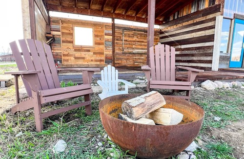 Leigh Creek Estates Apartment | Tiny Home with Spectacular Teton View