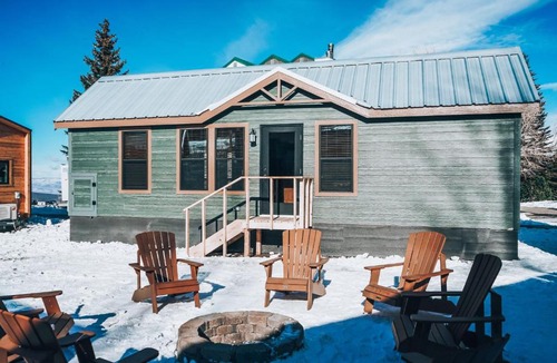 Mesa Cabin | Tiny Homes at Powderhorn Mountain Resort