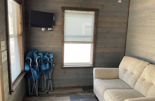 Pearl River House | Tiny Homes for Rent, minutes to the Casino, Golf Course & Water Park.n