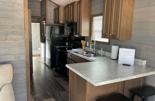 Pearl River House | Tiny Homes for Rent, minutes to the Casino, Golf Course & Water Park