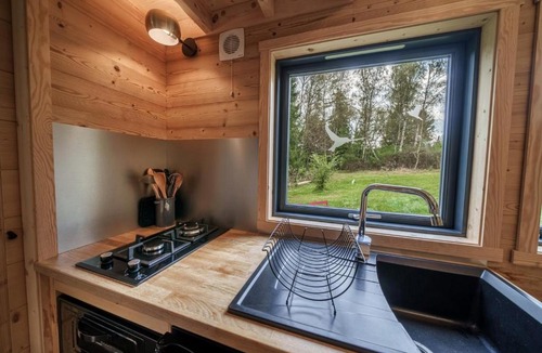 Saint-Bonnet-le-Chastel Ski Chalet | Tiny House tout confort dans un écrin de nature