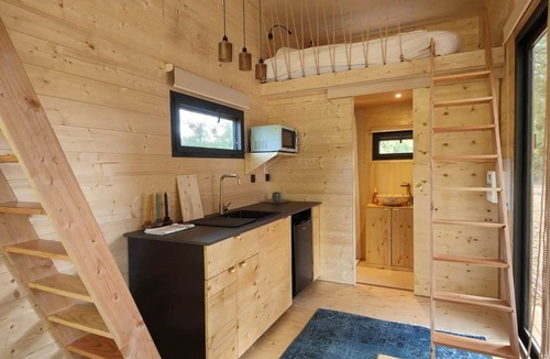 Saint-Jacques-d'Ambur Ski Chalet | Tiny house AMBUR Unusual accommodation