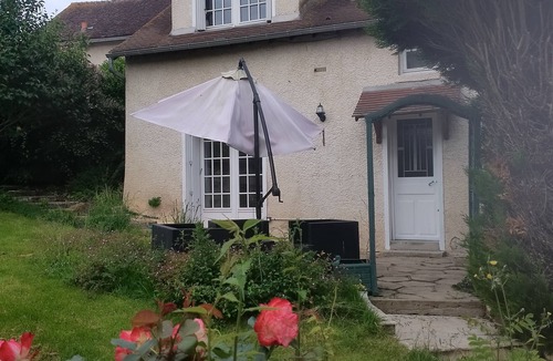 Sainte-Gemme-Moronval House | Tiny House, la P'tite Maison